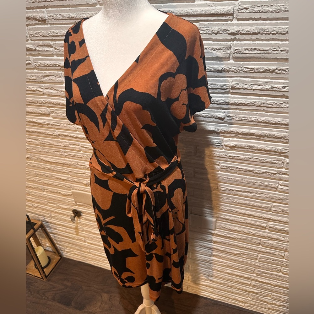 NWOT Nine West Midi Wrap Dress, Size L